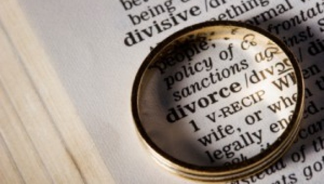 TSNIOUT ET DIVORCE : QUELLE VIE « APRÈS » ? TSNIOUT ET DIVORCE : QUELLE VIE « APRÈS » ?