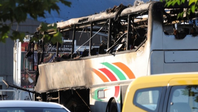 Sept victimes israéliennes lors d’un attentat sur un bus de touristes à Bourgas, en Bulgarie Sept victimes israéliennes lors d’un attentat sur un bus de touristes à Bourgas, en Bulgarie