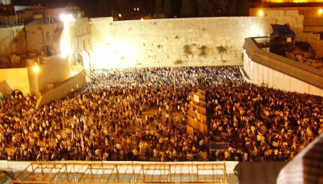 Selihot au Kotel avec Shavei Tsion ! Selihot au Kotel avec Shavei Tsion !