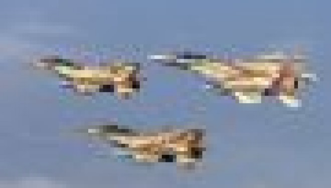 L’Armée de l’Air israélienne riposte aux tirs de roquettes L’Armée de l’Air israélienne riposte aux tirs de roquettes