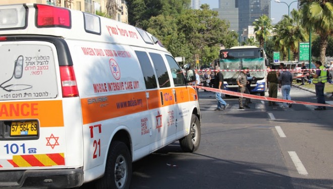 Explosion dans un autobus au centre de Tel-Aviv Explosion dans un autobus au centre de Tel-Aviv