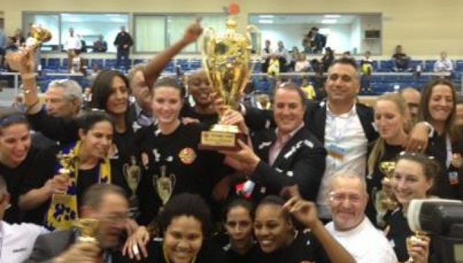 un grand bravo à notre équipe féminine de basket ! un grand bravo à notre équipe féminine de basket !