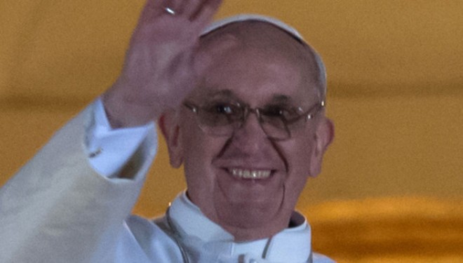 Shimon Peres invite le pape François à venir dès que possible en Israël Shimon Peres invite le pape François à venir dès que possible en Israël
