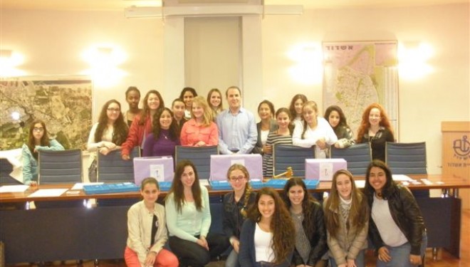 Ashdod : Le parlement des filles !!! Ashdod : Le parlement des filles !!!