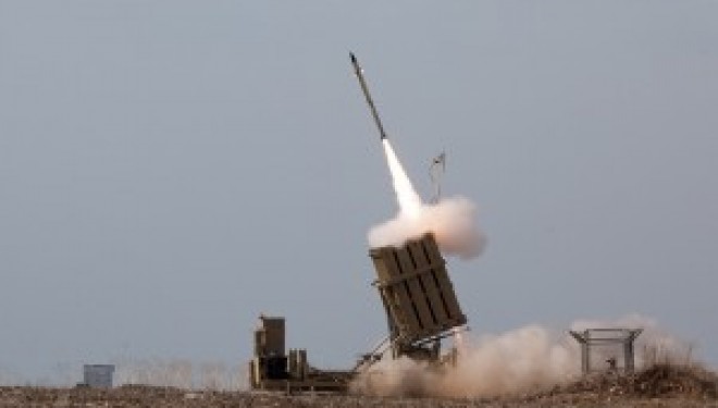 Israël déploie des batteries Iron Dome près de villes du sud Israël déploie des batteries Iron Dome près de villes du sud