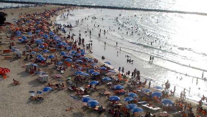 Tourisme en Israël: record historique battu en octobre 2013 ! Tourisme en Israël: record historique battu en octobre 2013 !