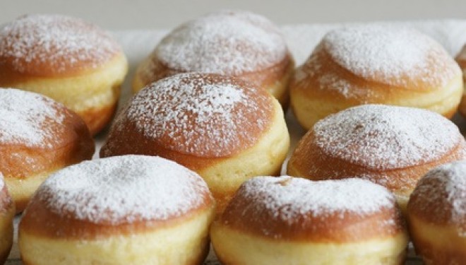 Doit-on prélever la ‘Hala sur une pâte à beignets? Doit-on prélever la ‘Hala sur une pâte à beignets?