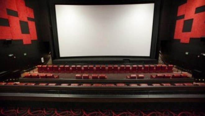 Festival du Film Français de Comédie « Oh la la ! » Programmation Ashdod du 28 juillet au 11 août 2015 Festival du Film Français de Comédie « Oh la la ! » Programmation Ashdod du 28 juillet au 11 août 2015