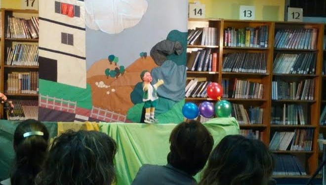Théatre de marionnettes : Conte des 5 ballons ! Théatre de marionnettes : Conte des 5 ballons !