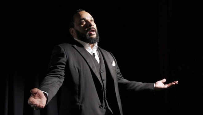 Dieudonné veut jouer un nouveau spectacle samedi après-midi à Paris Dieudonné veut jouer un nouveau spectacle samedi après-midi à Paris