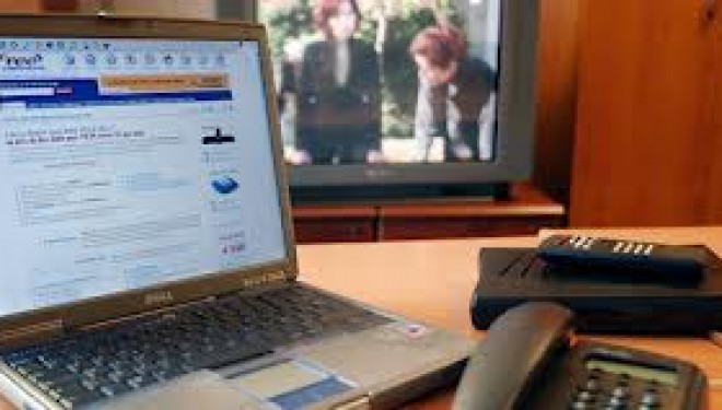 Israël : Téléphone-TV-Internet, un vrai casse tête ! Israël : Téléphone-TV-Internet, un vrai casse tête !