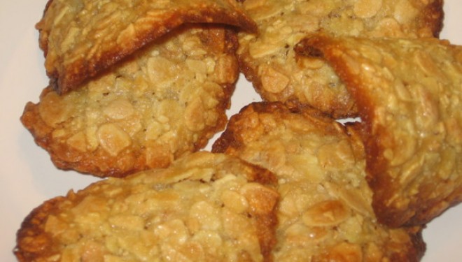 Recette des tuiles aux amandes de Pessah Recette des tuiles aux amandes de Pessah