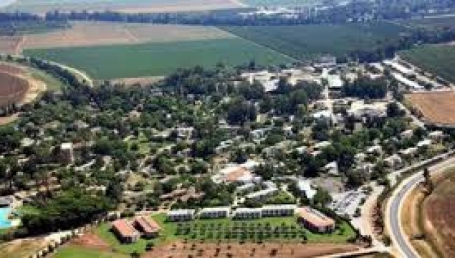 Les olim et l’hébreu ? Booster son ivrit au kibboutz ! Les olim et l’hébreu ? Booster son ivrit au kibboutz !