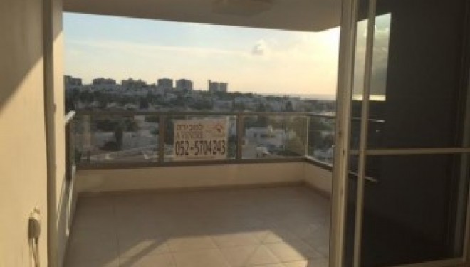 Ashdod : a louer Youd Alef appartement de 4 pieces libre de suite Ashdod : a louer Youd Alef appartement de 4 pieces libre de suite
