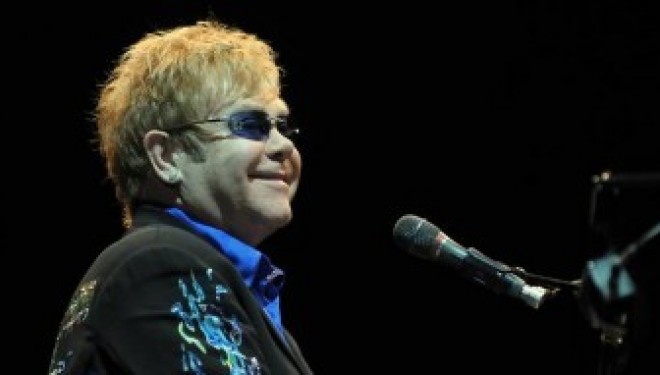 Elton John : il prépare son 4 eme voyage en Israël Elton John : il prépare son 4 eme voyage en Israël