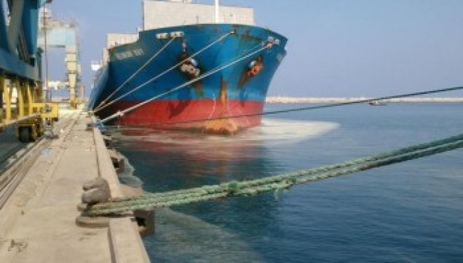 Amende salée pour pollution au soufre dans le port israélien d’Ashdod Amende salée pour pollution au soufre dans le port israélien d’Ashdod