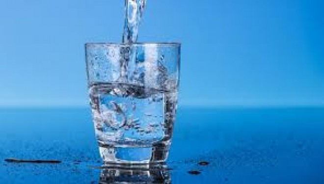 10 signes qui prouvent que vous ne buvez pas assez d’eau 10 signes qui prouvent que vous ne buvez pas assez d’eau