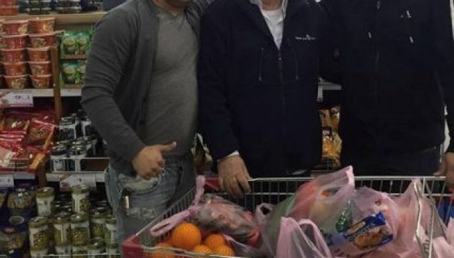 Emouvant : en Israel, a Ashdod, un installateur arrive dans l’appartement d’un rescape de la shoah, decouvrez la suite… Emouvant : en Israel, a Ashdod, un installateur arrive dans l’appartement d’un rescape de la shoah, decouvrez la suite…