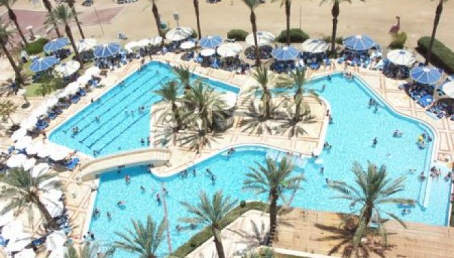 Sejour de 4 jours a la Mer Morte avec l’association Shavei Tsion du der au 4 janvier 2017 Sejour de 4 jours a la Mer Morte avec l’association Shavei Tsion du der au 4 janvier 2017
