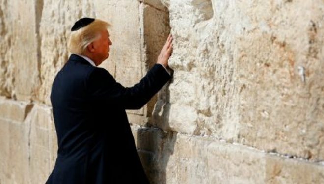 Lire correctement les actes de Trump, trop difficile pour les ‘’experts’’ Lire correctement les actes de Trump, trop difficile pour les ‘’experts’’