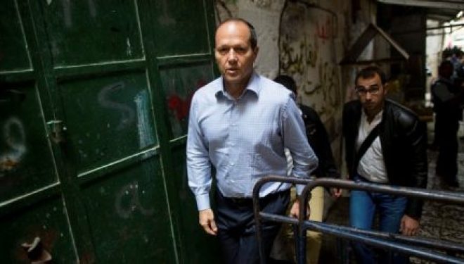 Soutien de Nir Barkat, maire de Jérusalem a Meyer Habib Soutien de Nir Barkat, maire de Jérusalem a Meyer Habib