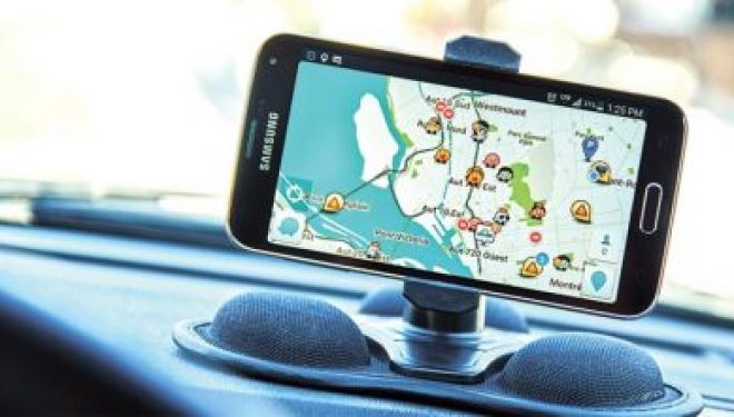 Waze ajoute la fonctionnalité : temps de recherche pour trouver un parking sur notre lieu de destination ! Waze ajoute la fonctionnalité : temps de recherche pour trouver un parking sur notre lieu de destination !