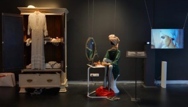 »Je t’aime, Ronit Elkabetz » exposition sur ses réalisations au Design Museum de Holon du 28/11/2017 au 30/04/2018 »Je t’aime, Ronit Elkabetz » exposition sur ses réalisations au Design Museum de Holon du 28/11/2017 au 30/04/2018