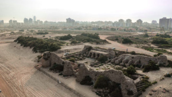D’un site négligé à une attraction : La forteresse d’Ashdod (vidéo) D’un site négligé à une attraction : La forteresse d’Ashdod (vidéo)