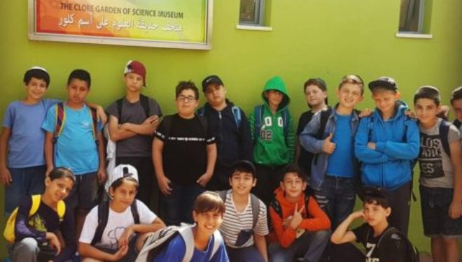 Création de »Glaces » à l’Institut Weizmann par nos scientifiques en herbe ! Création de »Glaces » à l’Institut Weizmann par nos scientifiques en herbe !