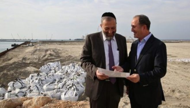 Politique – Aryeh Deri: Le mouvement Shas soutiendra Yehiel Lasri Politique – Aryeh Deri: Le mouvement Shas soutiendra Yehiel Lasri