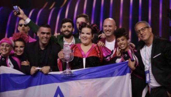 L’Israélienne Netta Barzilai remporte le concours de la chanson de l’Eurovision L’Israélienne Netta Barzilai remporte le concours de la chanson de l’Eurovision
