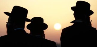 Ce qu’il va bien falloir dire un jour aux Juifs orthodoxes par Rony Akrich