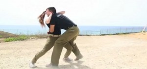 Rachel, 20 ans, instructrice de Krav Maga