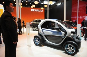 La nouvelle voiture électrique de Renault présentée à Shanghai en avril dernier. (Peter PARKS/AFP)