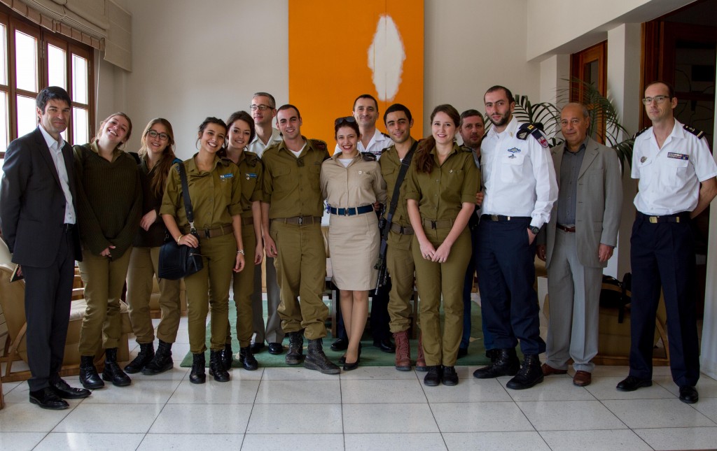 Dejeuner_jeunes_militaires_franco_israeliens-1