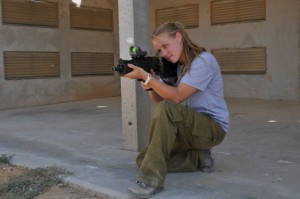 IDF-Shooting-Instructor-Sarit-Peterson-getting-ready-to-fire-640x425