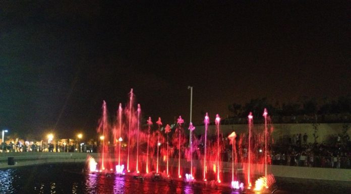 Le parc « Ashdod Yam » et sa fontaine « son et lumière »