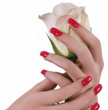 Des manucures pailletées pour les fêtes avec »signature Nails » a Ashdod