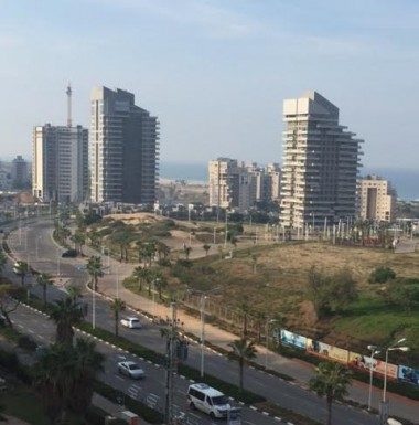 Vous n’avez pas encore trouvé votre appartement en Israël ? c’ est peut etre celui ci !