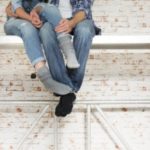 Il a 700 ans et nous colle toujours autant à la peau !