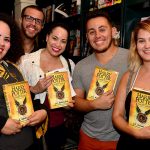 Harry-Potter-les-fans-se-ruent-sur-le-nouveau-livre