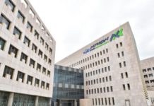 « Des dizaines de médecins spécialistes se joindront à Maccabi et à l’hôpital les deux prochaines années »