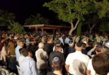 Ils étaient des milliers cette nuit pour accompagner Hadas a sa derniere demeure !