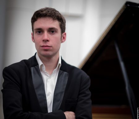 Récital de piano exceptionnel au centre Monart le 3 août a 20 heures