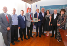 Le Ministre géorgien de l’éducation en visite à Ashdod se sent comme à la maison