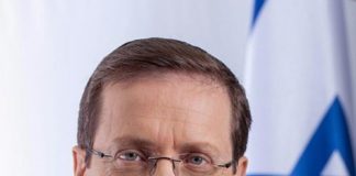 Herzog entre dans la course à la présidence