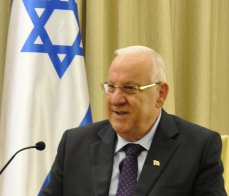 Sport : Le Président de l’État d’Israël félicite le groupe sportif »les dauphins » d’Ashdod pour sa victoire !