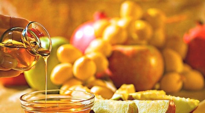 L’ENIGME DU 1ER TICHRI : Devons-nous considérer Rosh Hashana comme le Nouvel An ? par Rony Akrich