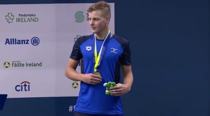 Un nageur paralympique Israélien de 19 ans réalise un record du monde !