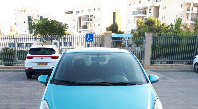 URGENT : à vendre à Ashdod OPEL CORSA état impeccable